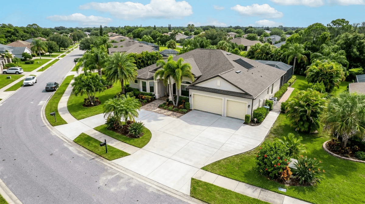 Lauderhill FL Concrete Concrete Driveway in Lauderhill - maintaining your concrete driveway